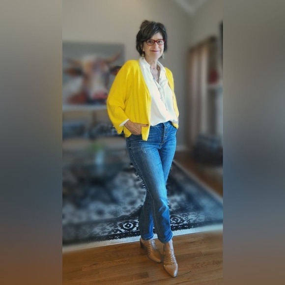 Cabi #5637 Sunny Sweater Yellow Button Snap Front Ribbed Cardigan Crop Womens - Picture 2 of 8